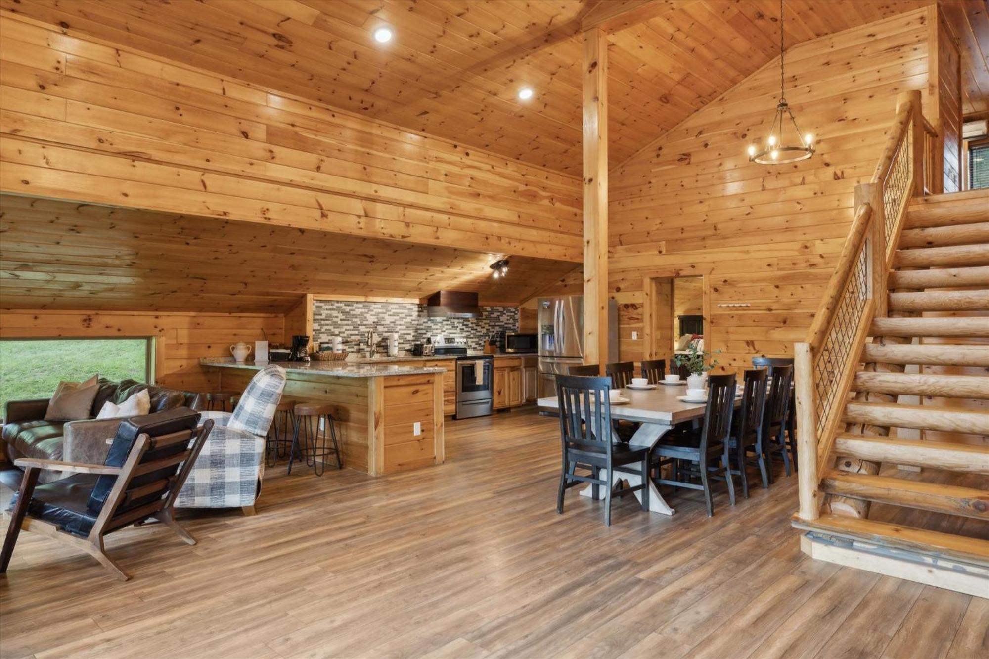 Hot Tub Fire Pit Game Room Theater Easy Access Sleeps 12 - Black Bear Lodge Пиджен Фордж Екстериор снимка